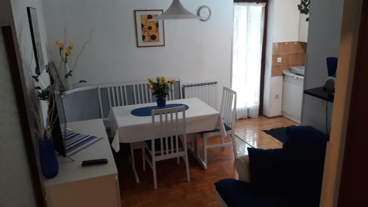 Apartment Rebula อิซอลา ภายนอก รูปภาพ